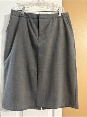 GAP Gray Wool-Blend Skirt with Subtle Texture